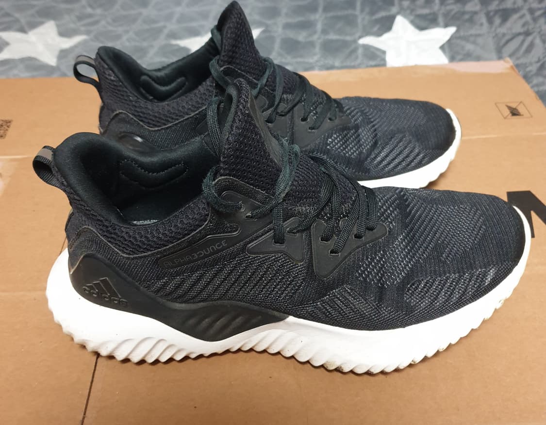 아디다스 알파바운스 비욘드 코어 런닝화 블랙 (260) 상품이미지1