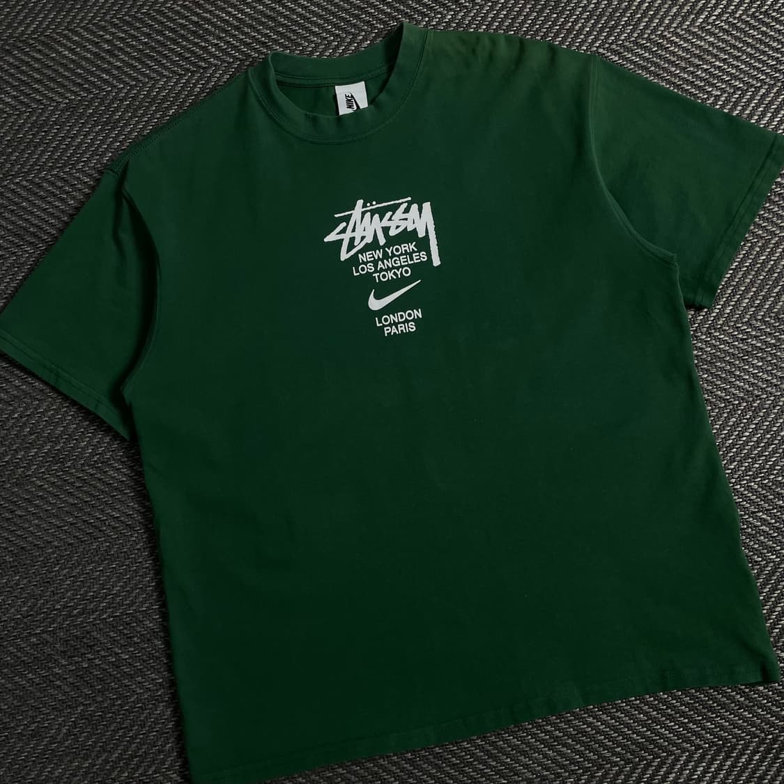 나이키 x 스투시 월드투어 티셔츠 그린y 3829 상품이미지1