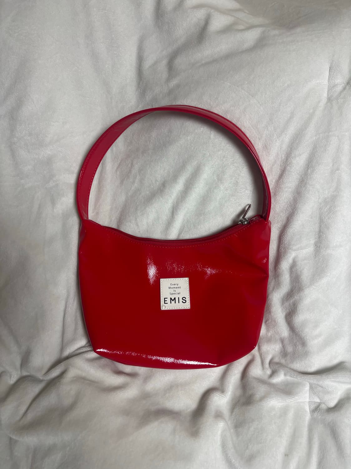 이미스 에나멜 호보백 상품이미지1