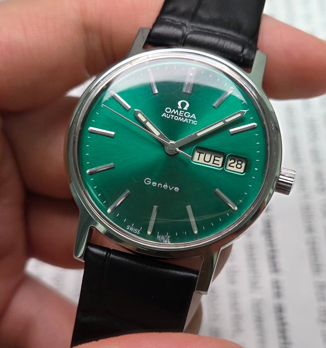 빈티지 오메가 제네브 그린썬레이 데이데이트 오토매틱 드레스워치
 상품이미지4
