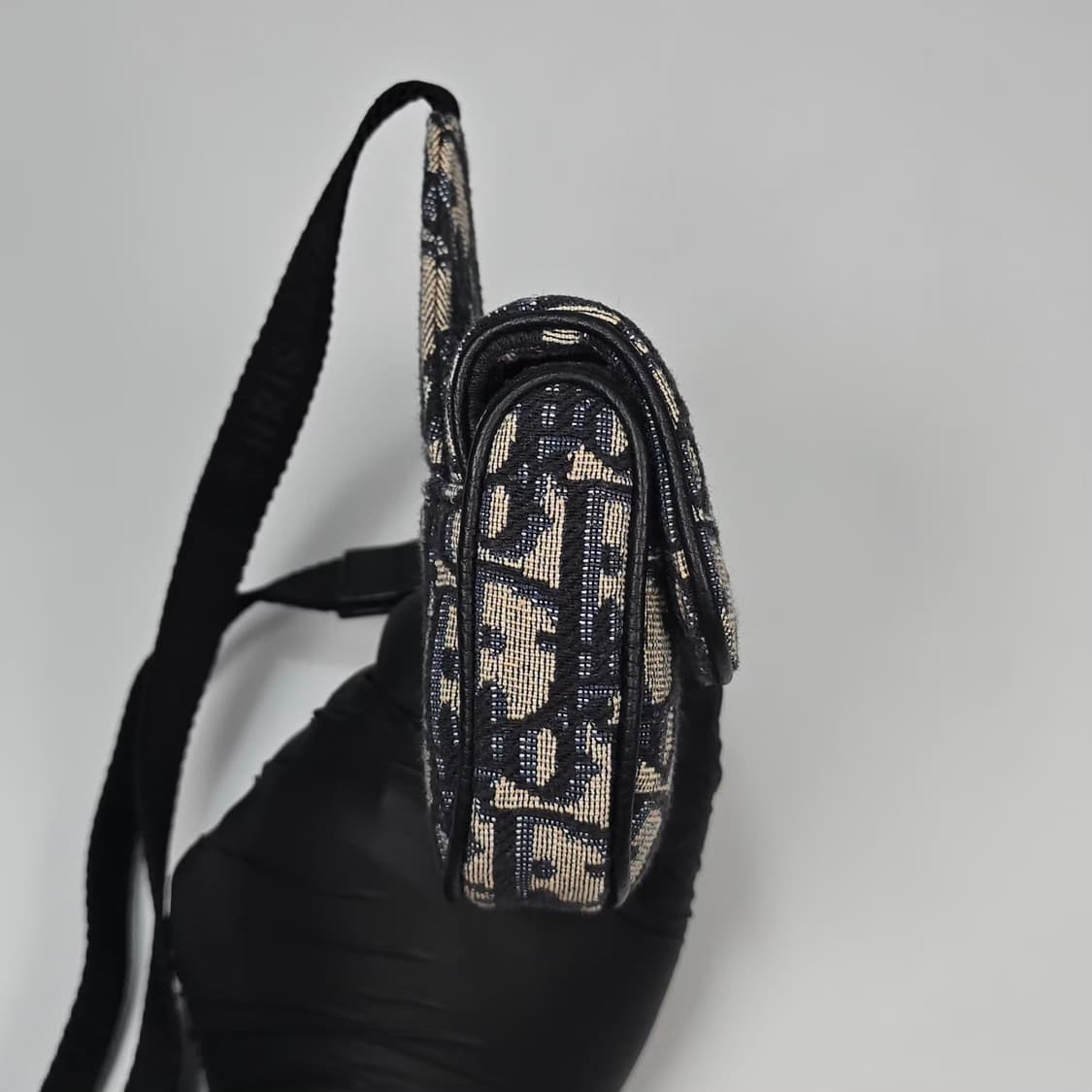 디올 오블리크 새들 벨트백 ( 나노 )  상품이미지5