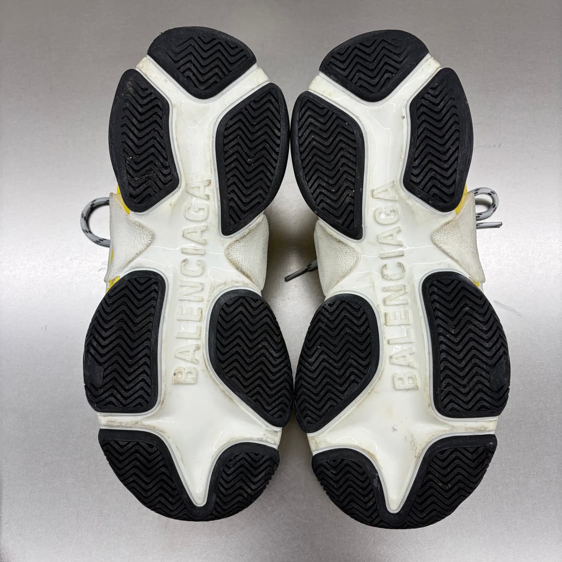 발렌시아가 트리플 S 블랙 옐로우 화이트 상품이미지5