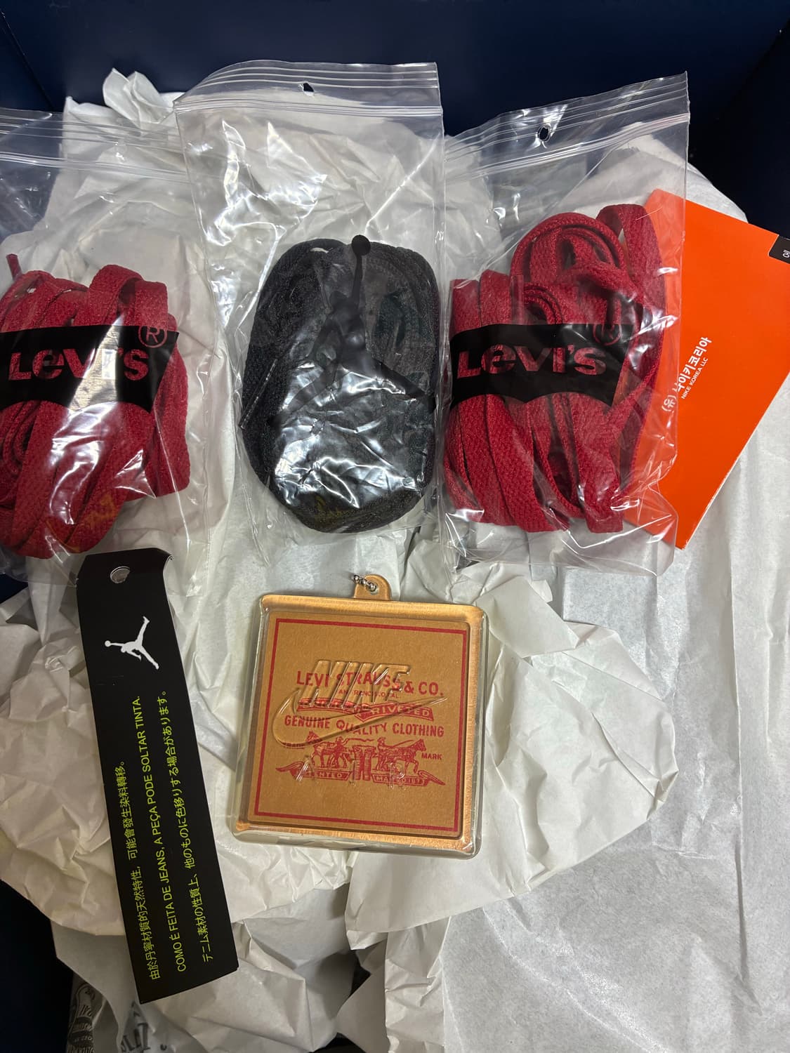 [260]나이키x리바이스 에어조던3 블랙 데님 상품이미지8