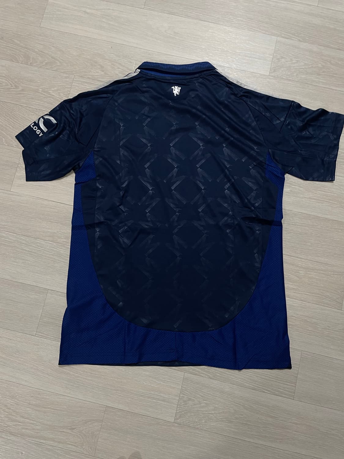 2425 맨유 어웨이 유니폼 L 상품이미지3