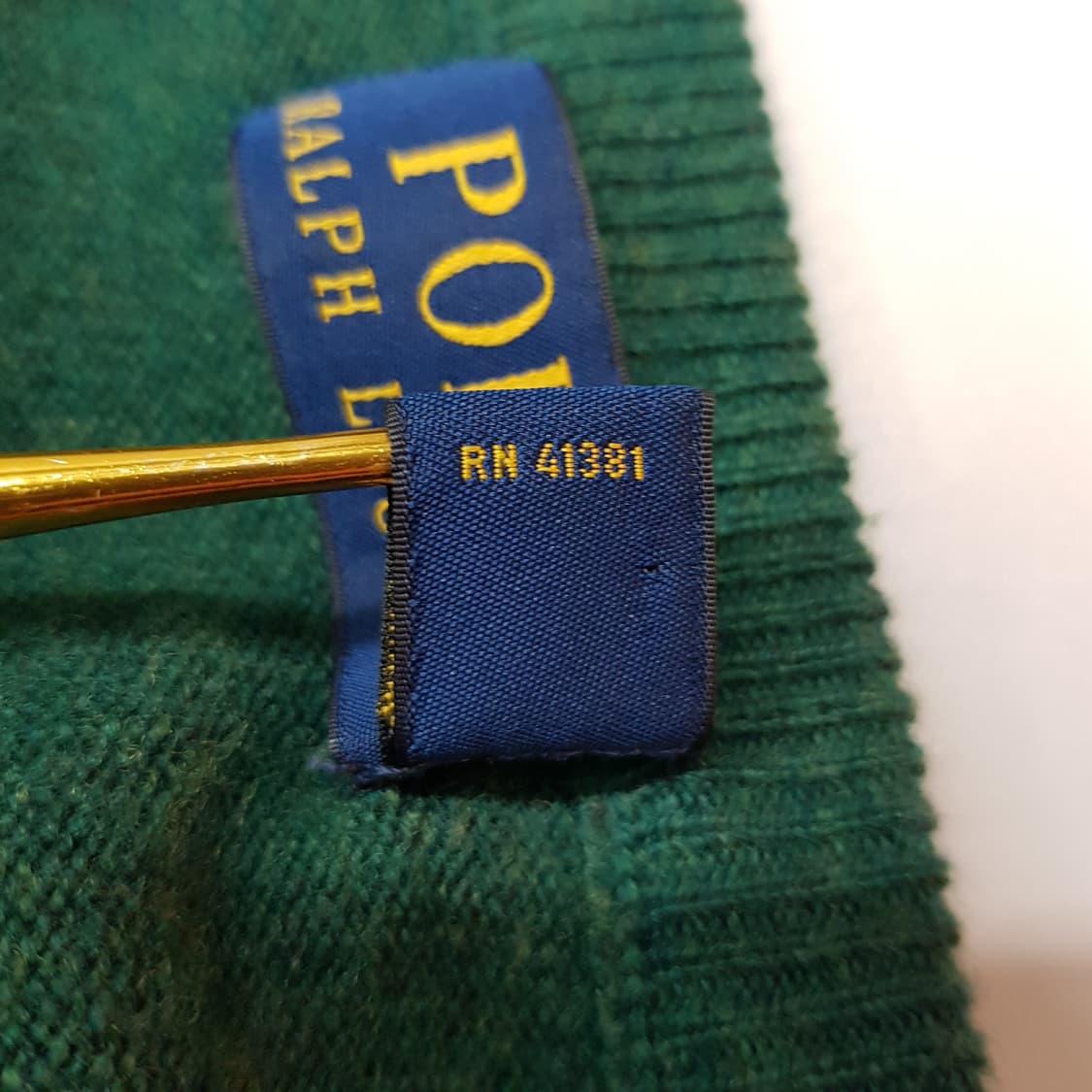 폴로 랄프로렌  브이넥 메리노 울 니트 s사이즈 상품이미지6