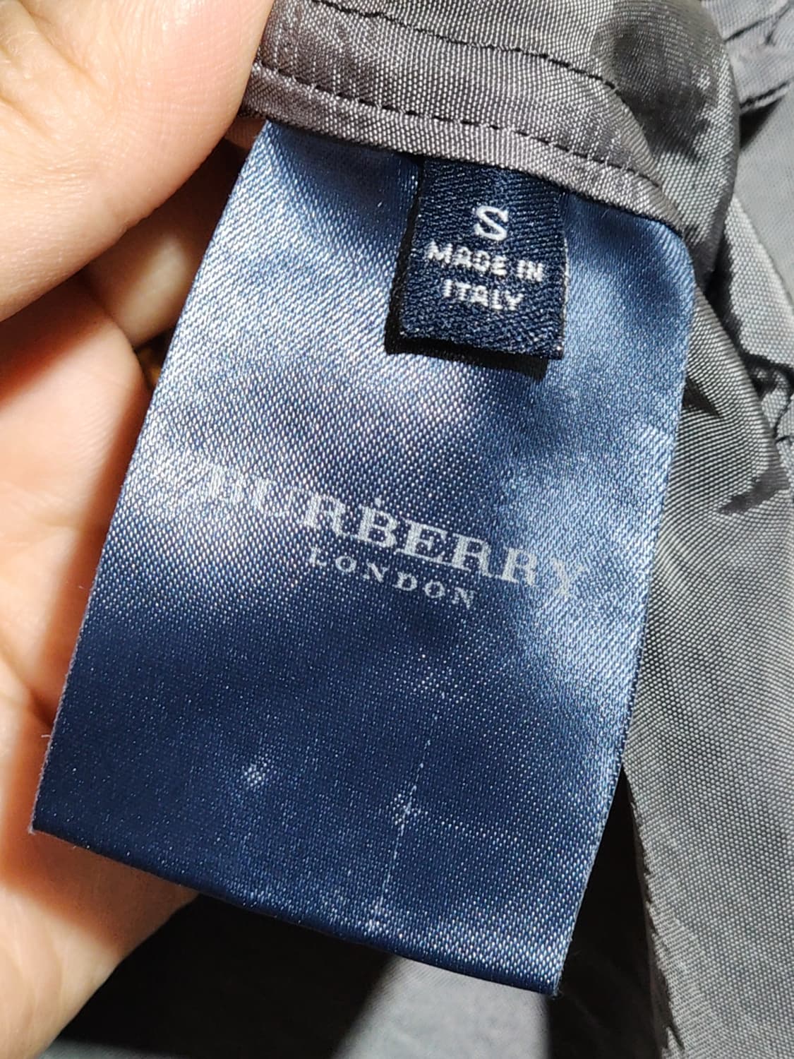 (L) 버버리 코트 싱글 벨트 견장 이태리판  상품이미지5