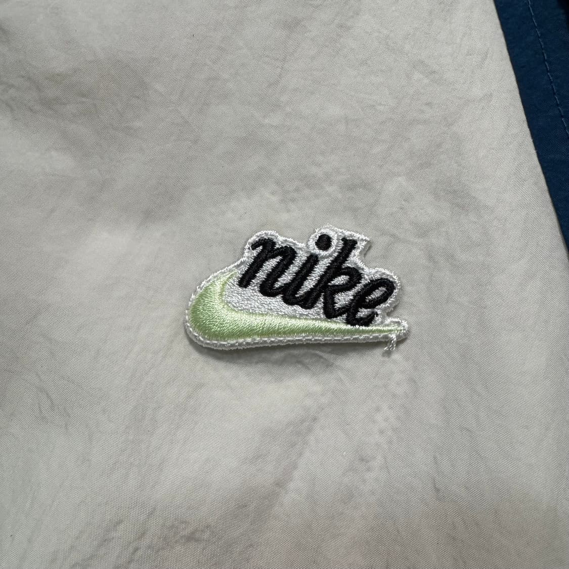 Name : 나이키 헤리티지 배색컬러 오버핏 바람막이 :) 상품이미지3