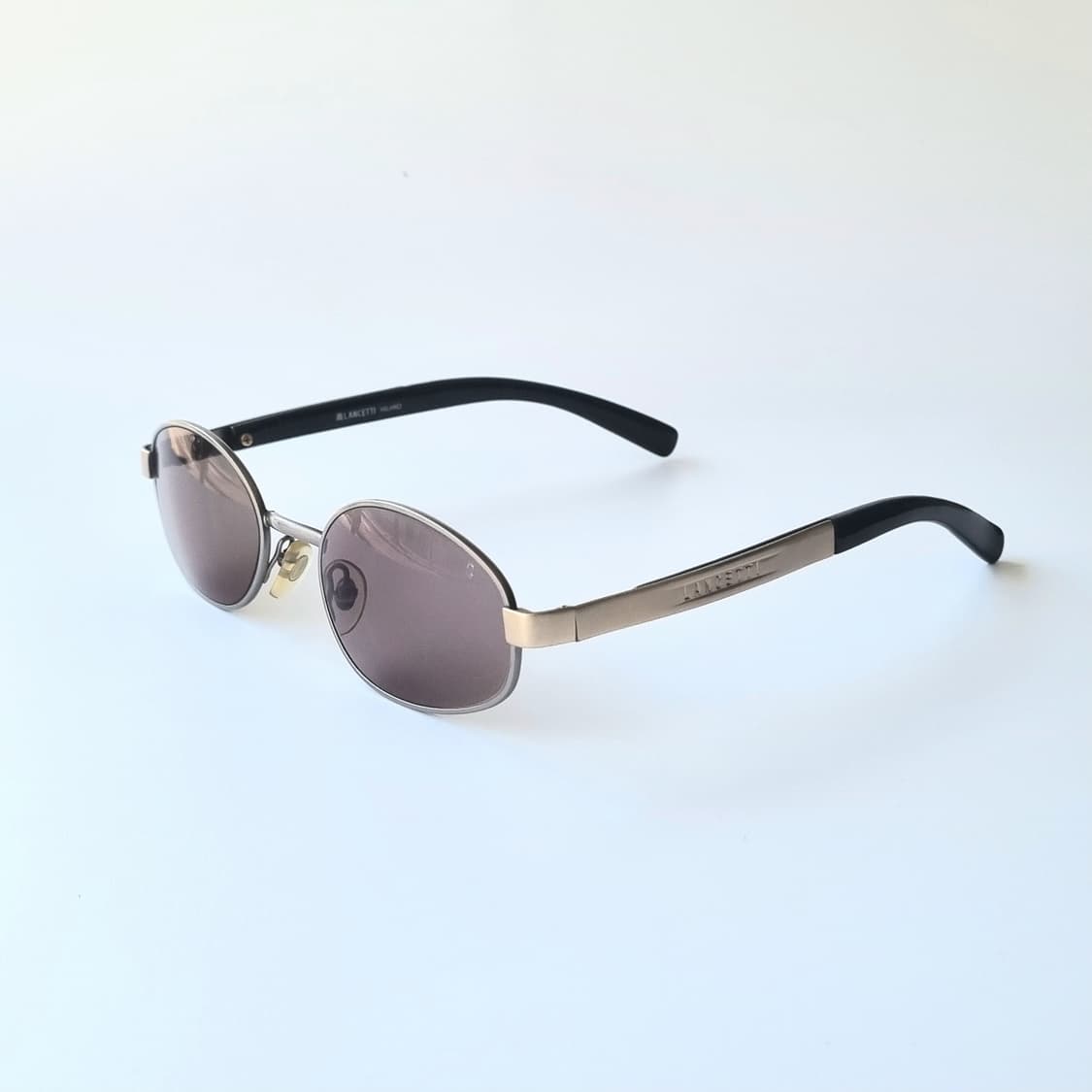 데드스탁 클래식 오벌쉐입 선글라스 상품이미지3