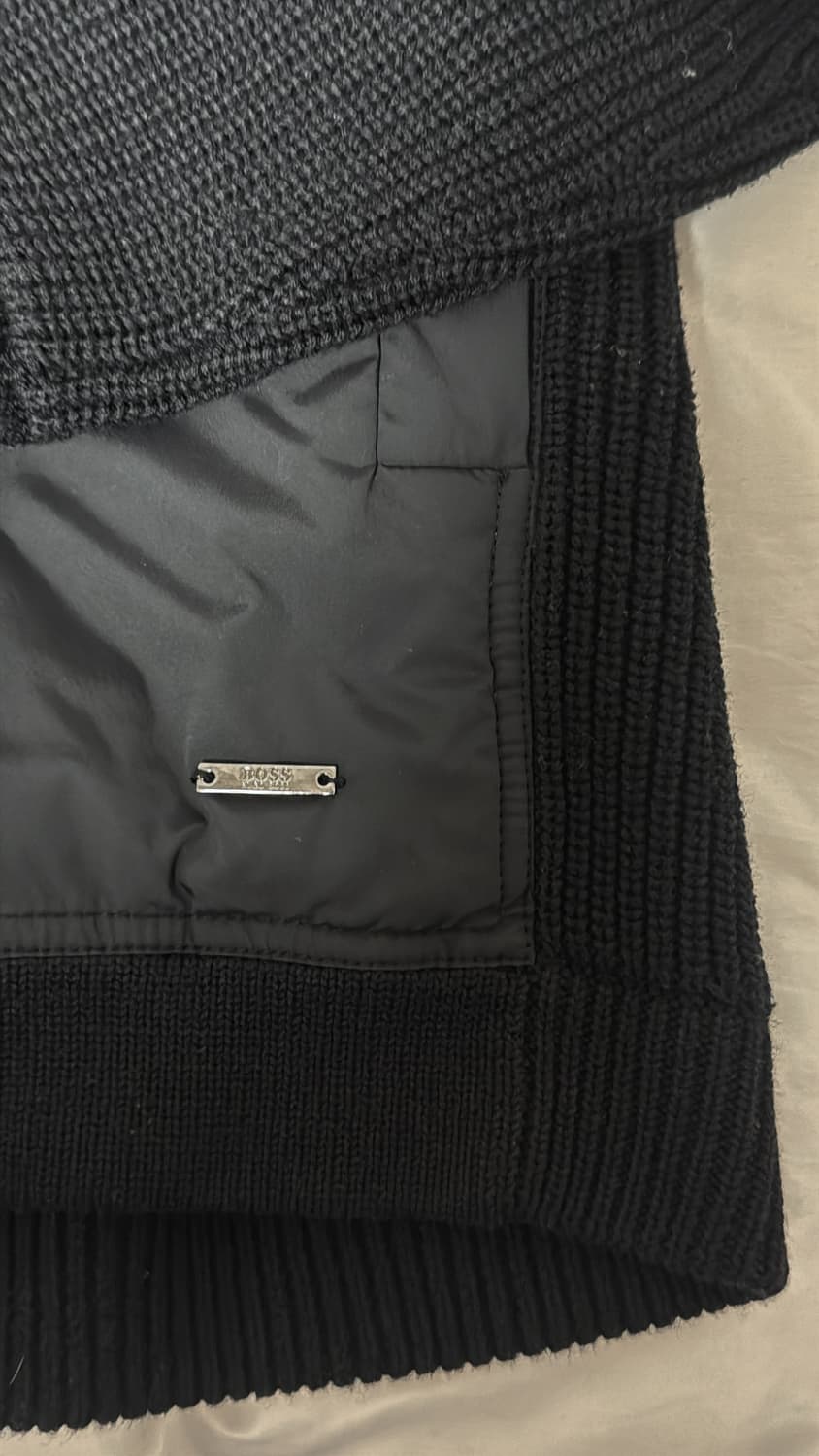 휴고보스 반 패딩 니트 상품이미지9