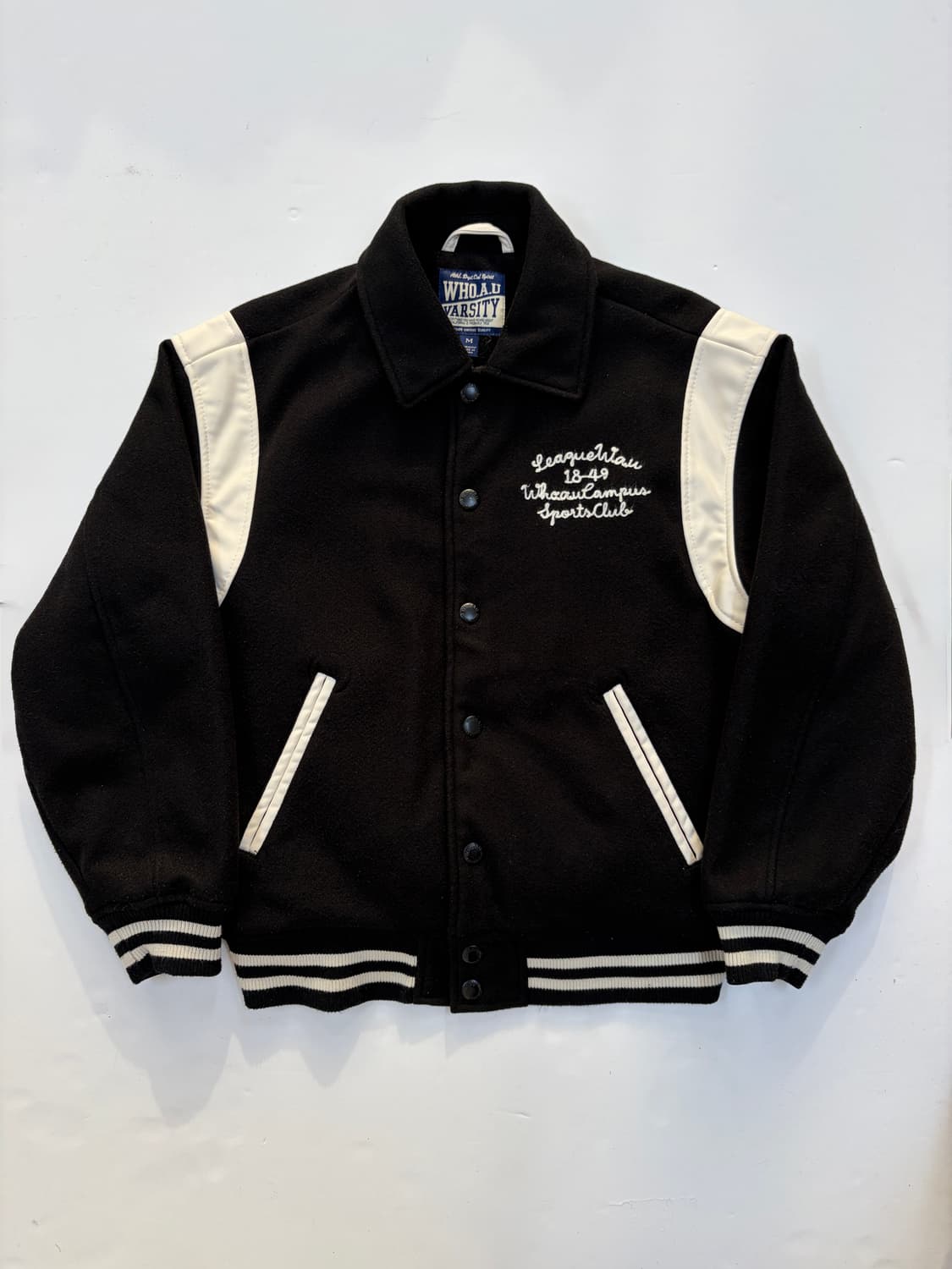 후아유 바시티 블랙 자켓 상품이미지1