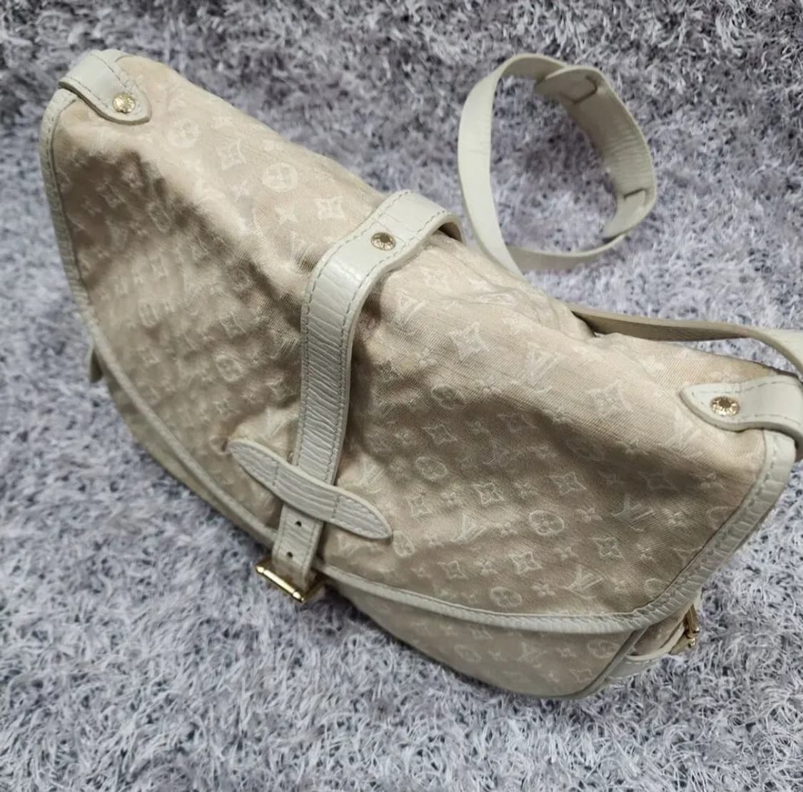 루이비통 미니린 소뮈르 크로스백 상품이미지2