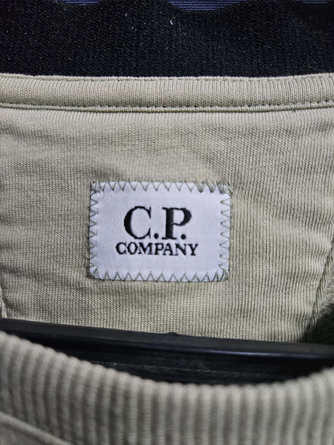 씨피컴퍼니 라이트그린 남성 105 맨투맨  상품이미지3