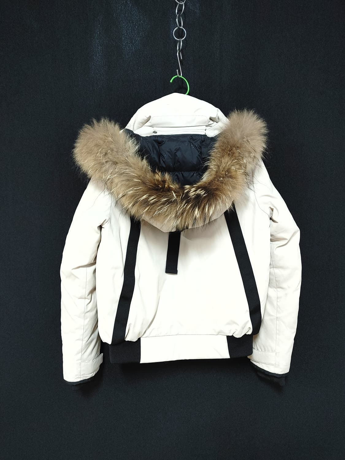 EiDER 아이더 여성  라쿤털 후드 숏패딩 상품이미지2