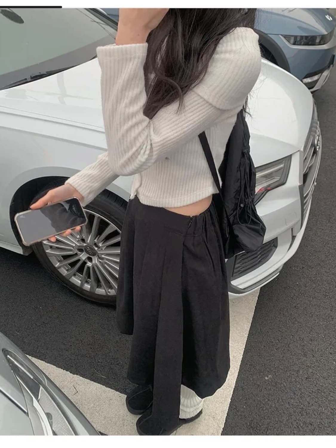 블랙 플리츠 미디 스커트 상품이미지4