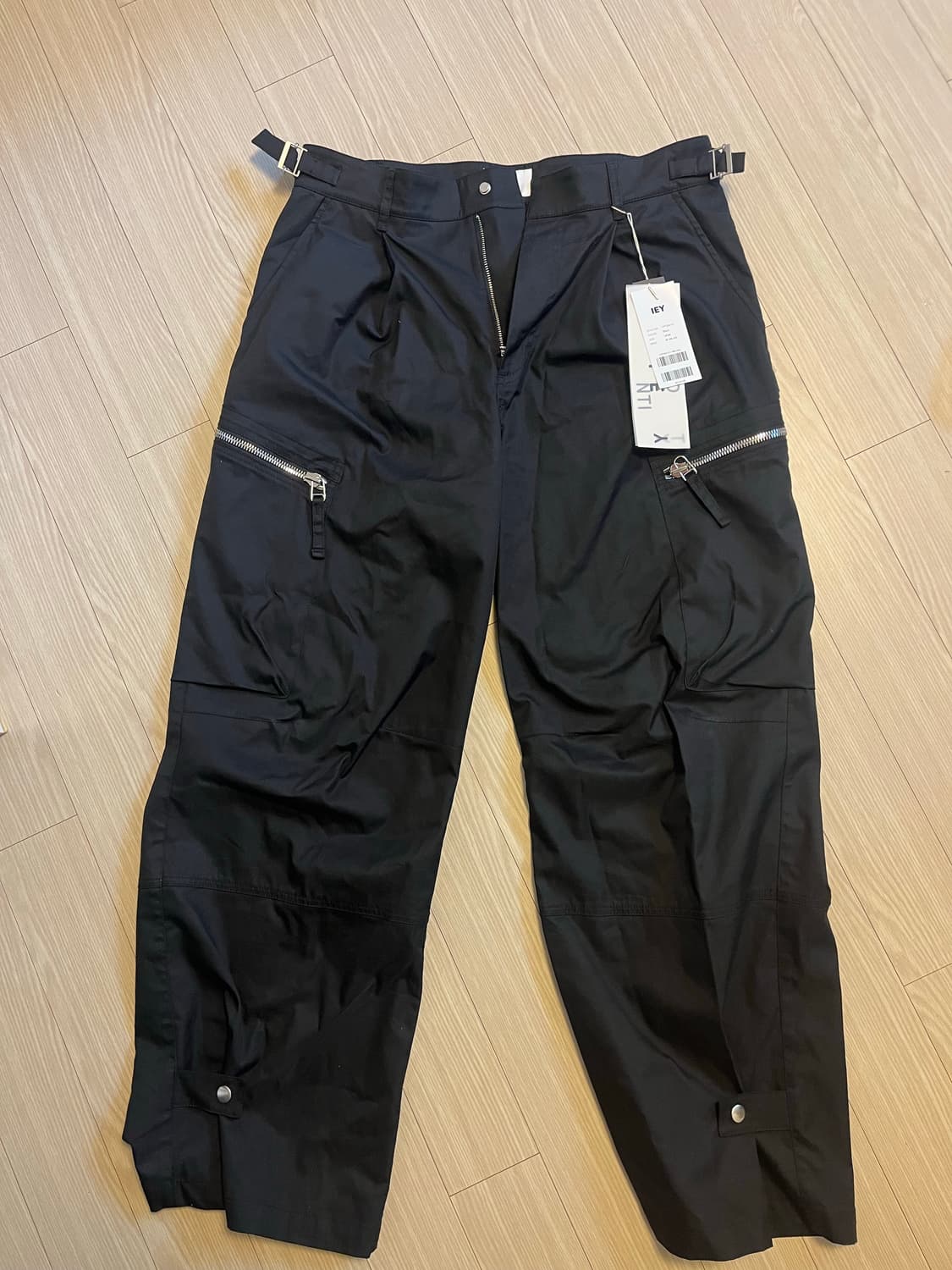 (L)IEY ANGLE CARGO PANTS Black 상품이미지3