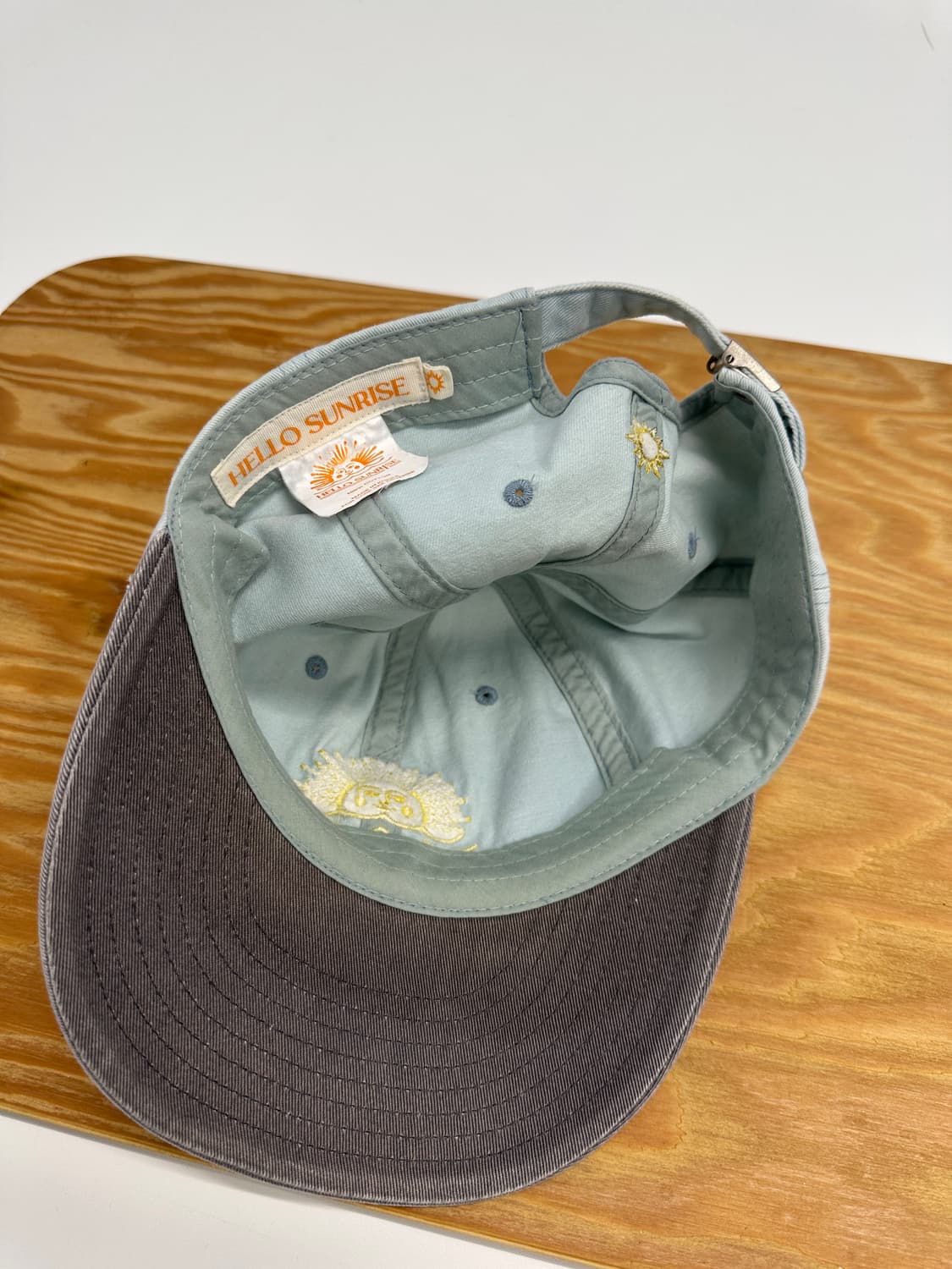 헬로선라이즈 워시드 투톤 6패널 캡 os 상품이미지3