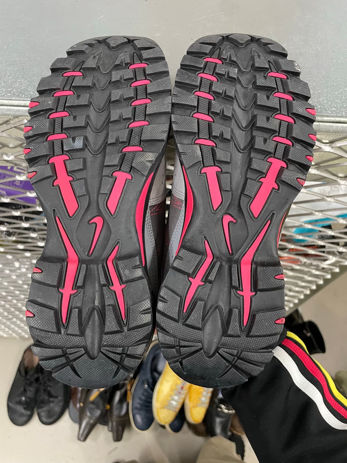 나이키 살볼리어 트래킹화 245 상품이미지6