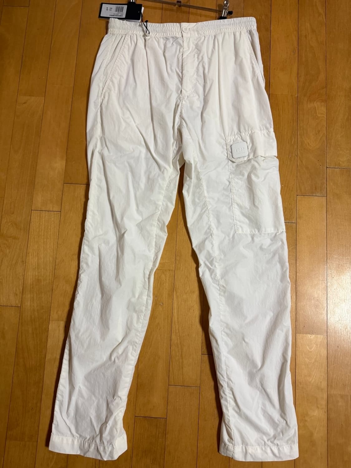 CP컴퍼니 플랫나일론 트랙 팬츠 상품이미지1