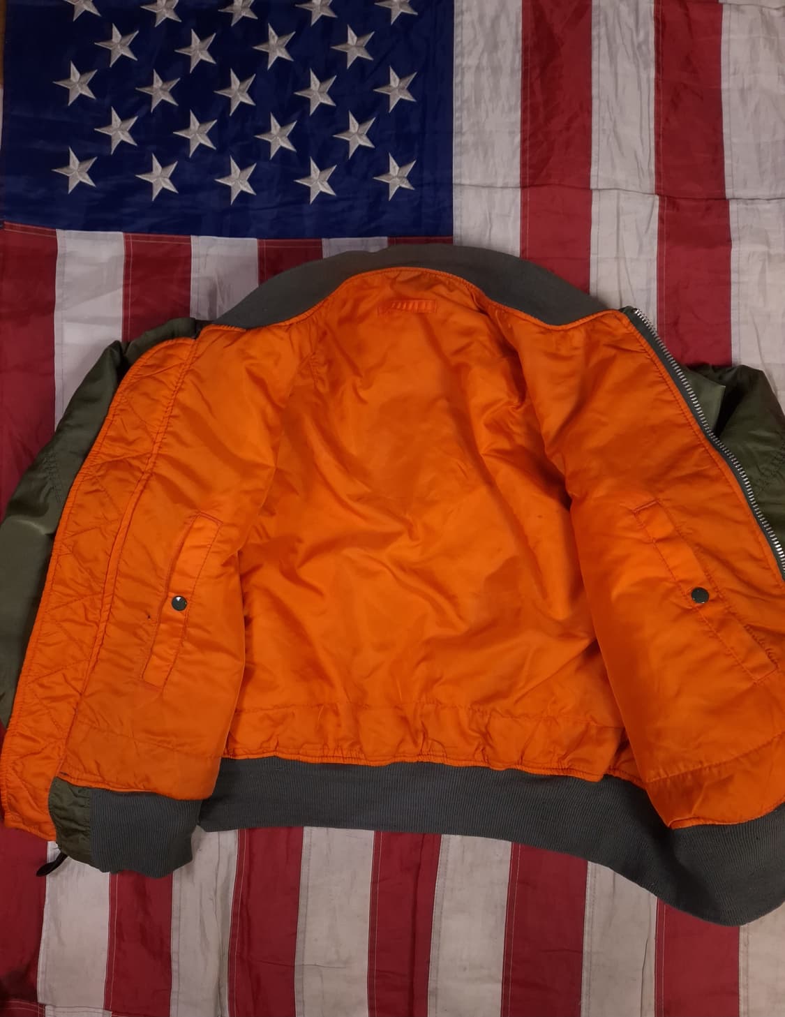 오리지날 미국제조 알파사 미공군 민수용 MA-1 항공점퍼 상품이미지8