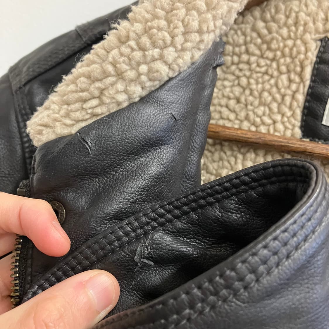 N74 리바이스 쉐르파 가죽 자켓 상품이미지8