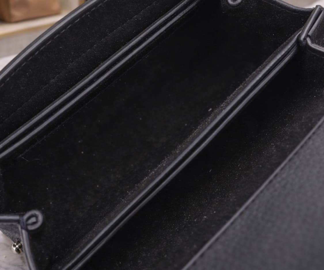 [S급] 지방시 GV3 미니 체인 숄더백 판매합니다!!! 상품이미지2