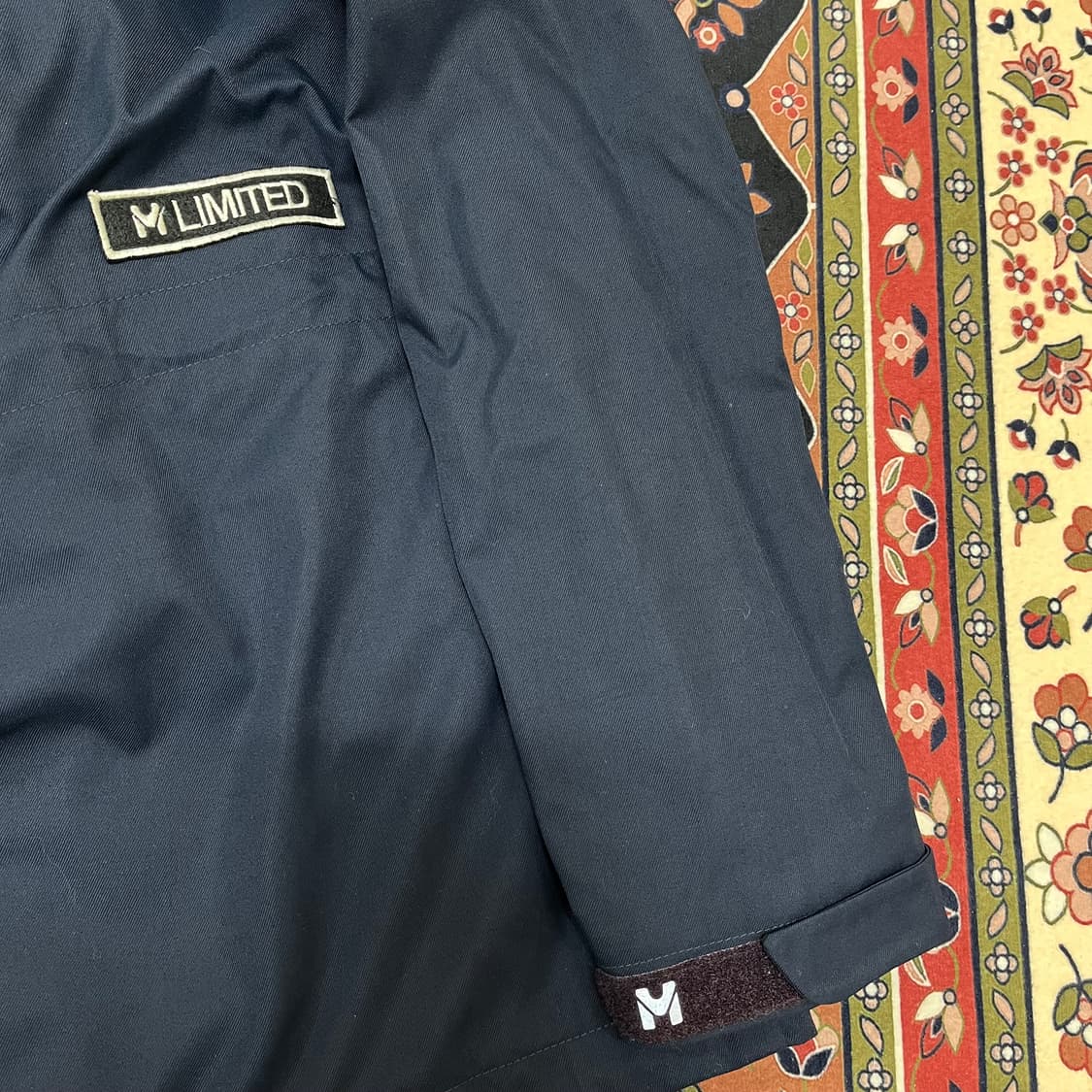 밀레 엠리밋 바람막이 자켓 S/90 상품이미지7