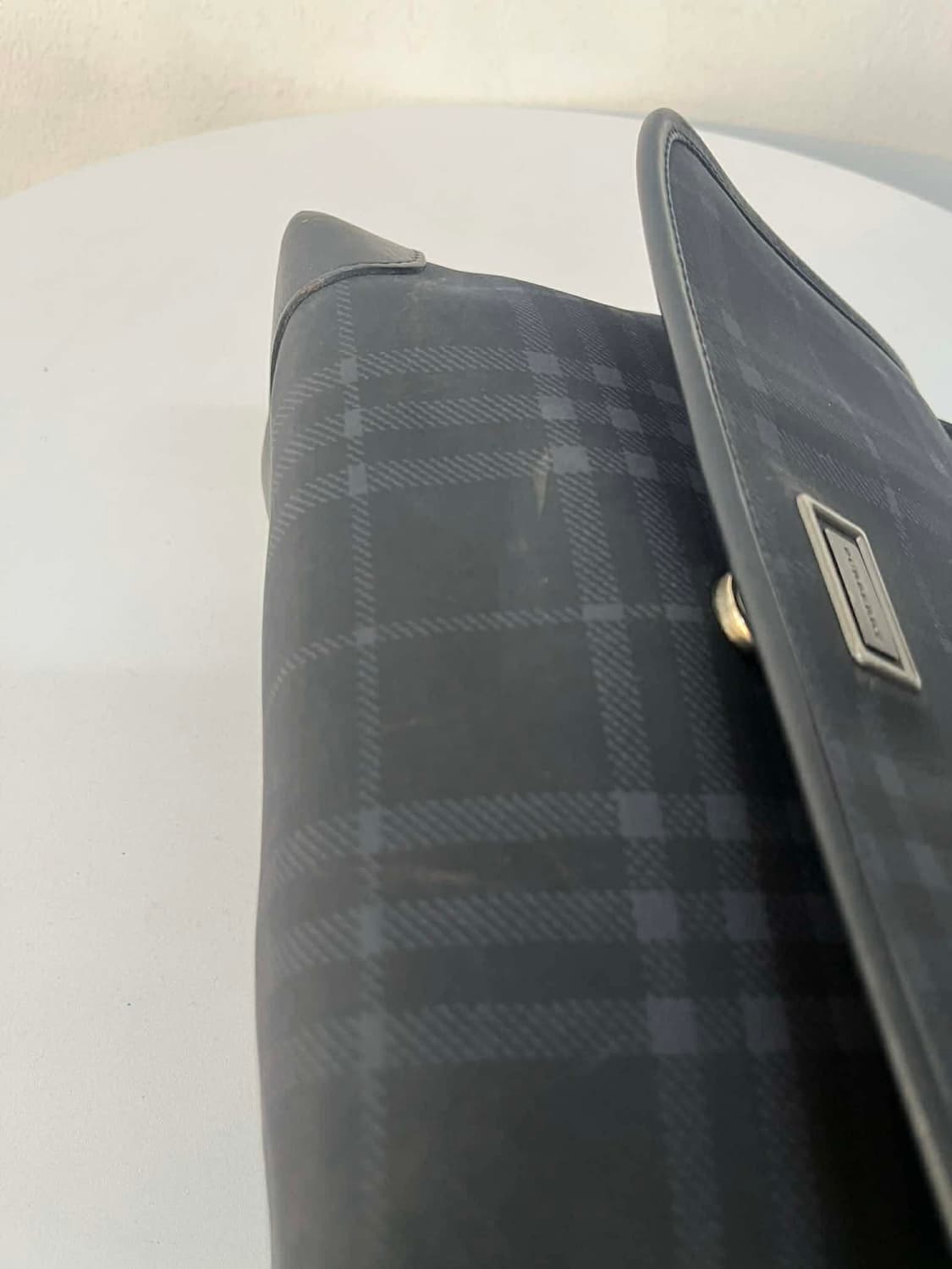 버버리 다크네이비 노바체크 크로스백 숄더백 상품이미지8