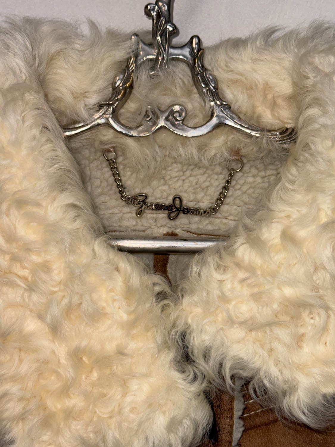 Guess tie dye lamb fur buckle mustang 상품이미지4