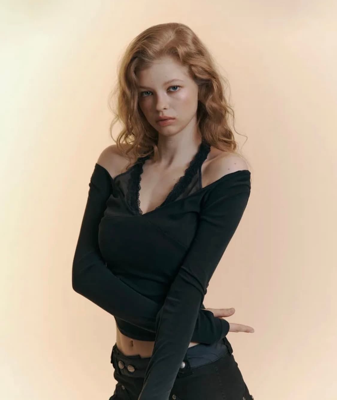 플리즈노팔로우 아멜리아 레이스 홀터 탑 상품이미지1