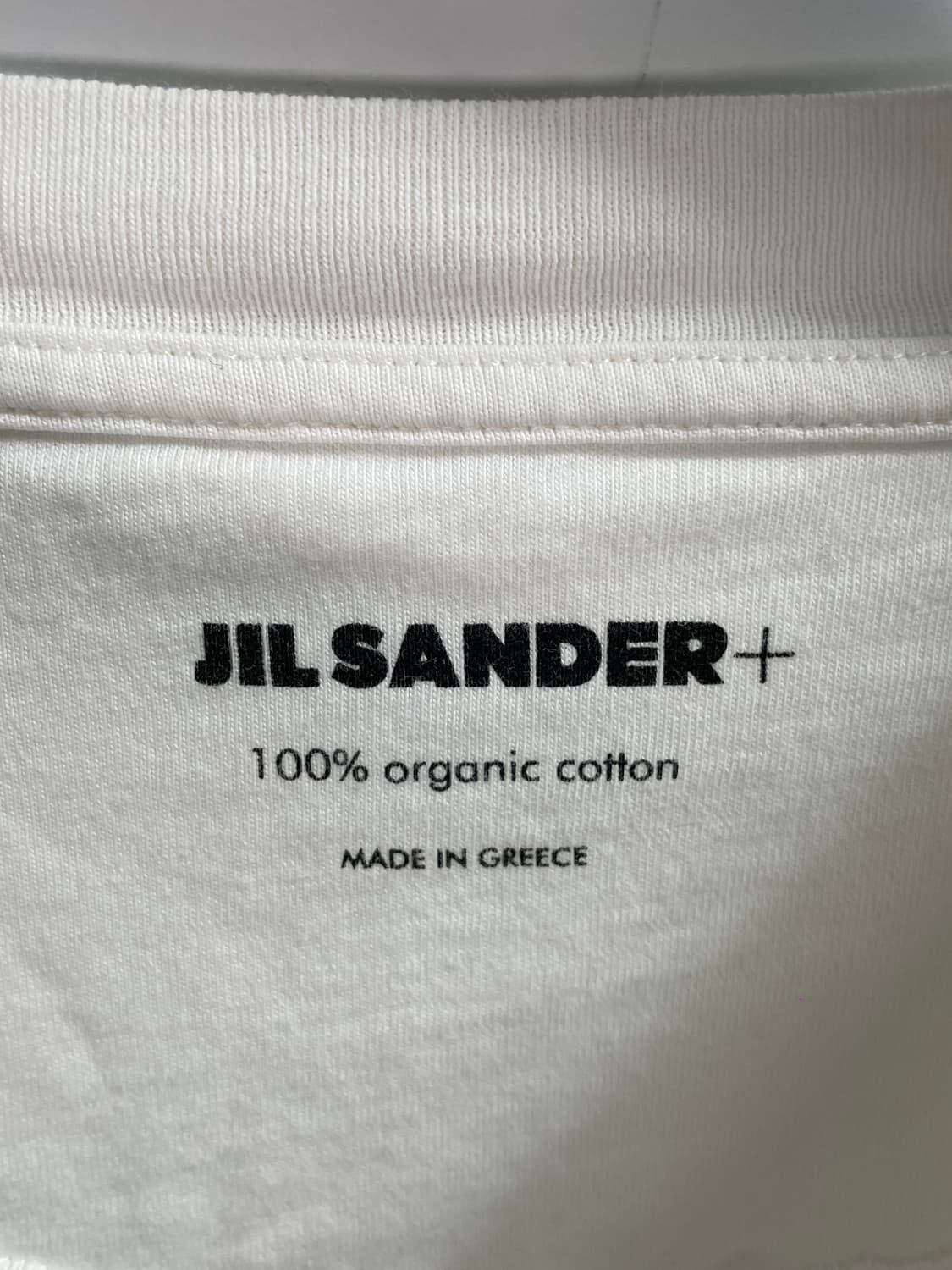 질샌더 패치 화이트 라운드 반팔티 (on.365) 상품이미지4