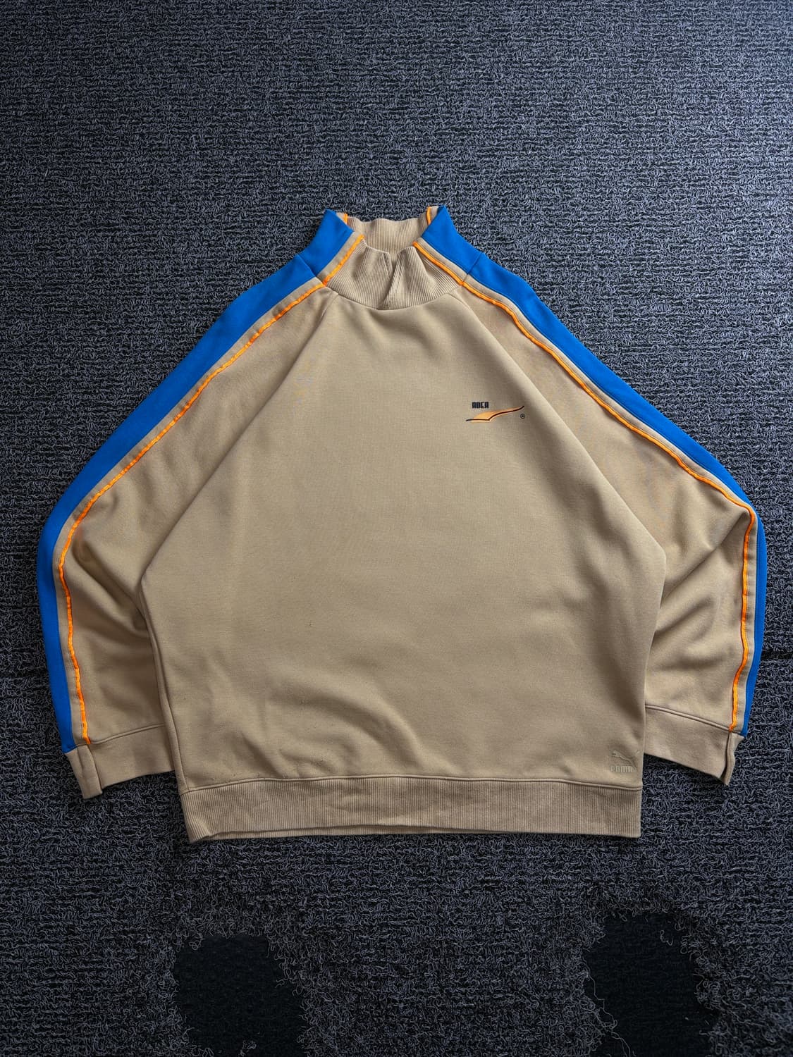 아더에러x푸마 사이드라인 터틀넥 니트 맨투맨 3830 상품이미지2