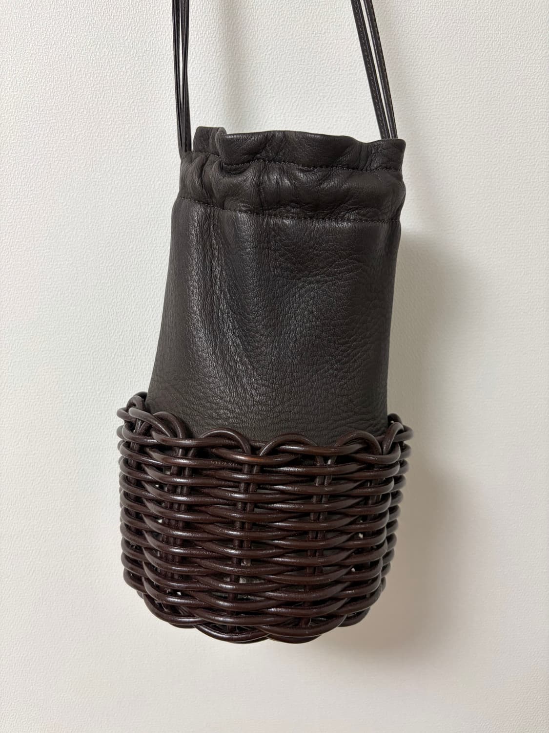 크리스타세야 x Aeta 레더 바스켓 백 상품이미지4