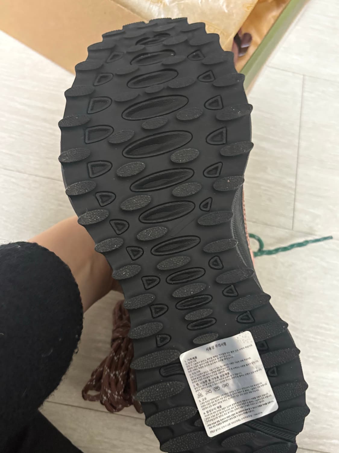 KEEN  [재스퍼 자이오닉] 브라운 255 상품이미지4