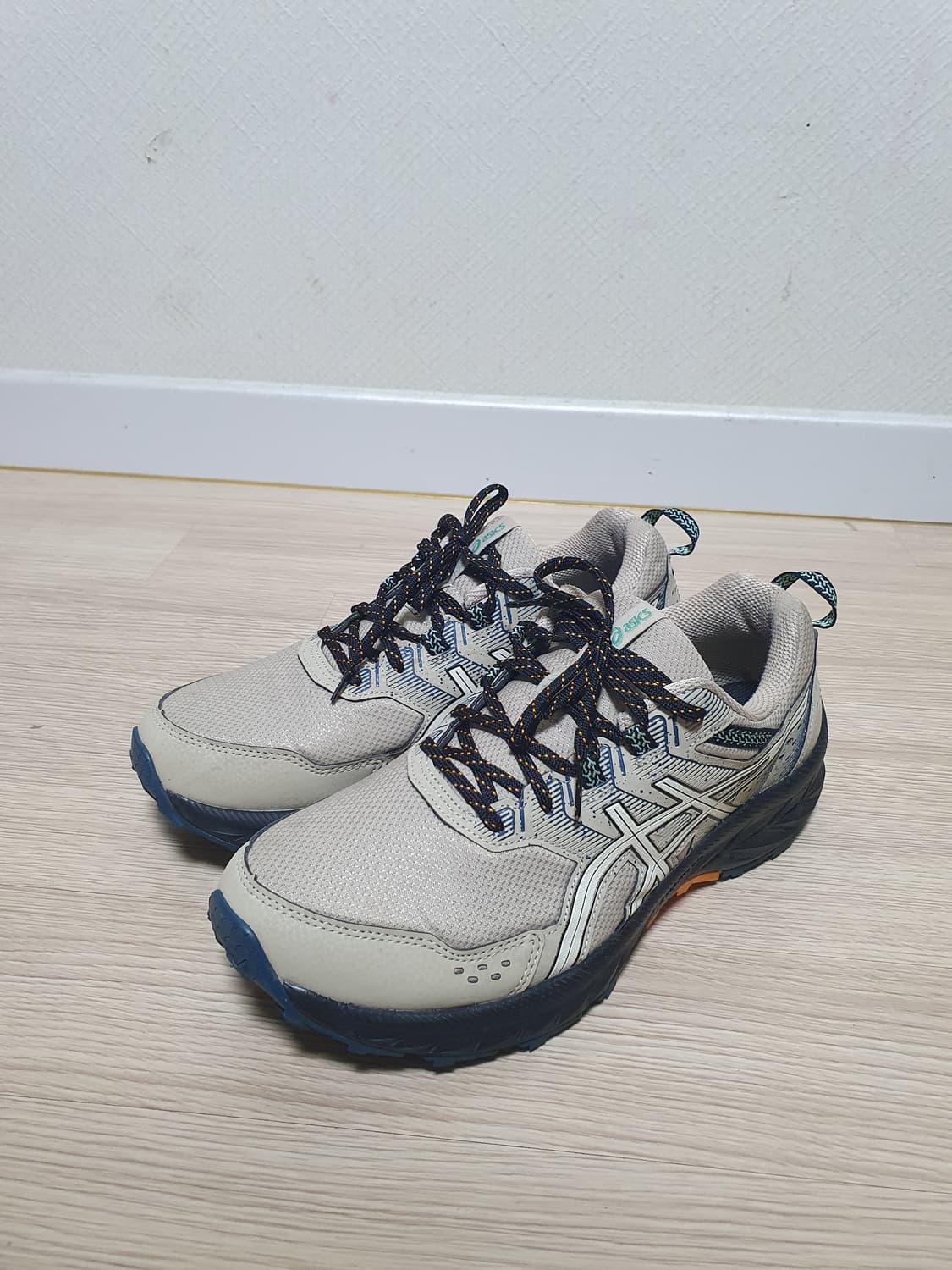 아식스 젤 벤츠9 와이드 운동화 275 상품이미지4