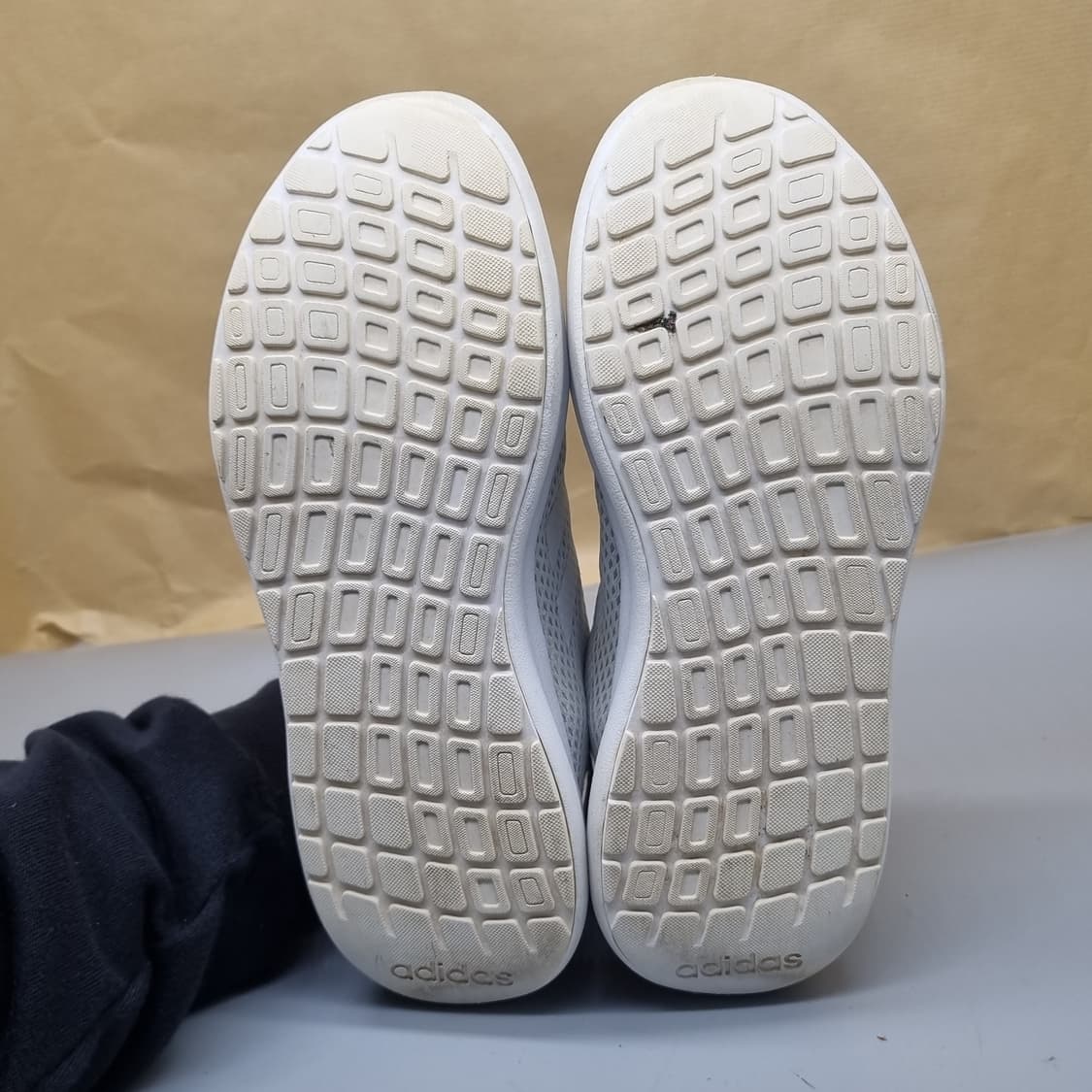 아디다스 cf 엘레먼트 운동화 220 상품이미지3