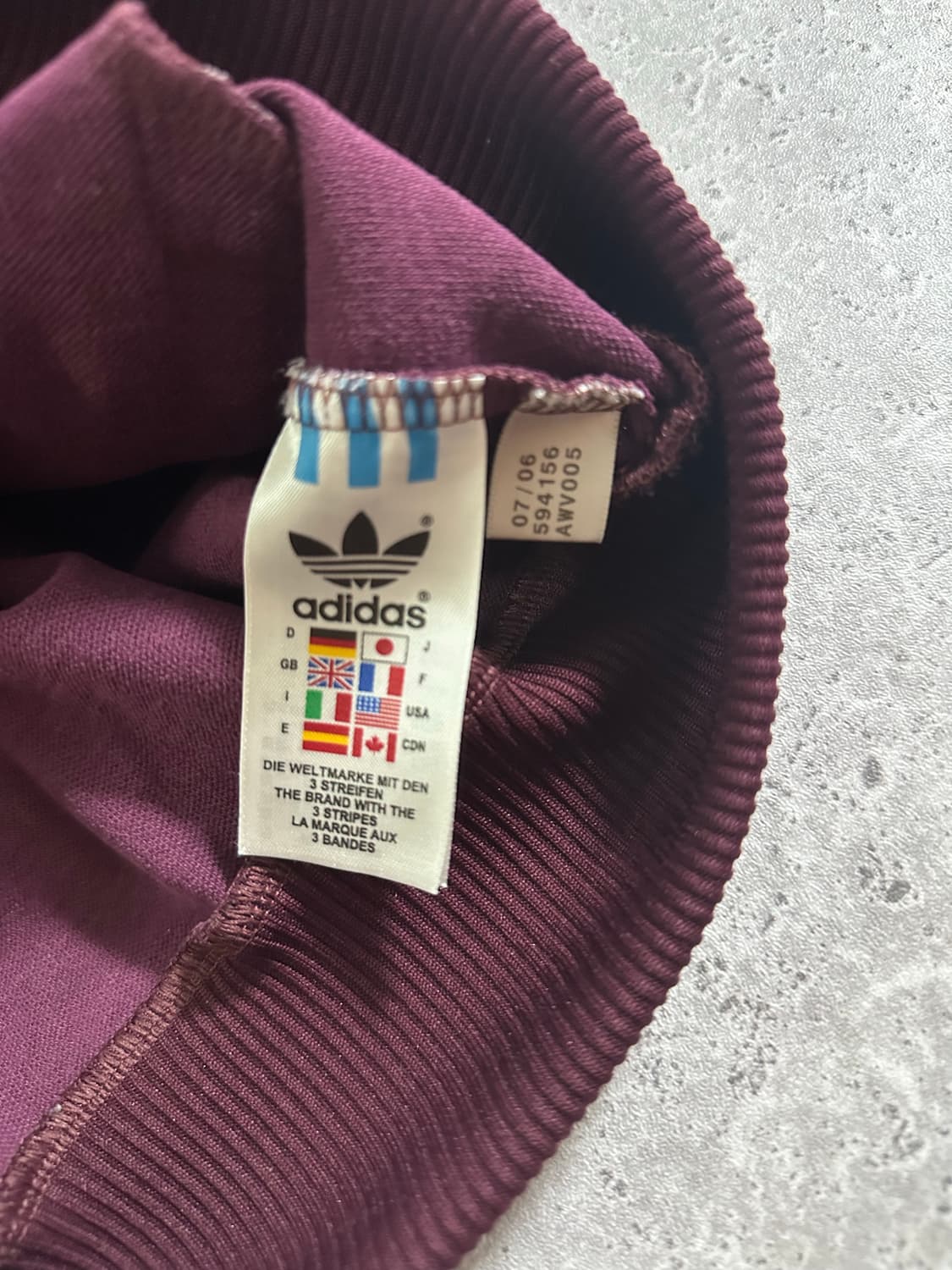 00s Adidas 버건디 베어 그래픽 트랙탑 상품이미지5