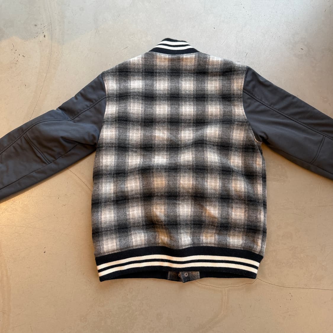 2013 스투시 바시티 자켓 상품이미지5