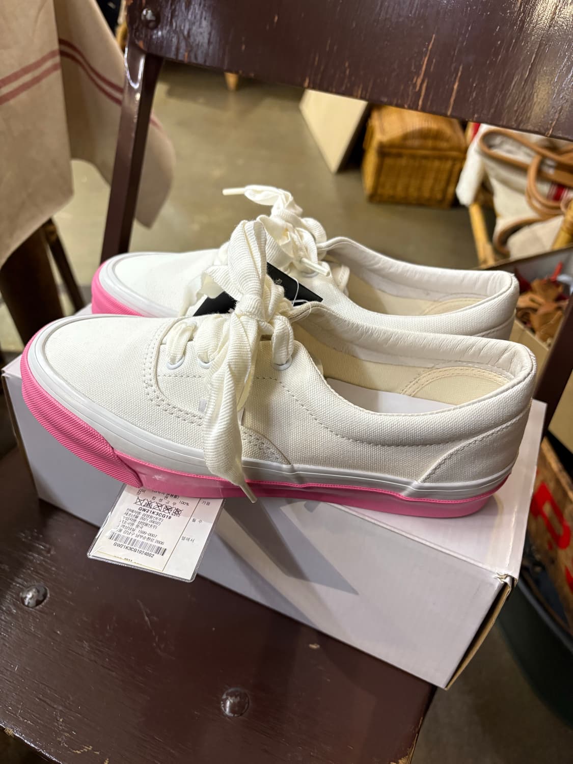 꼼데가르송 걸 반스 240사이즈 상품이미지3