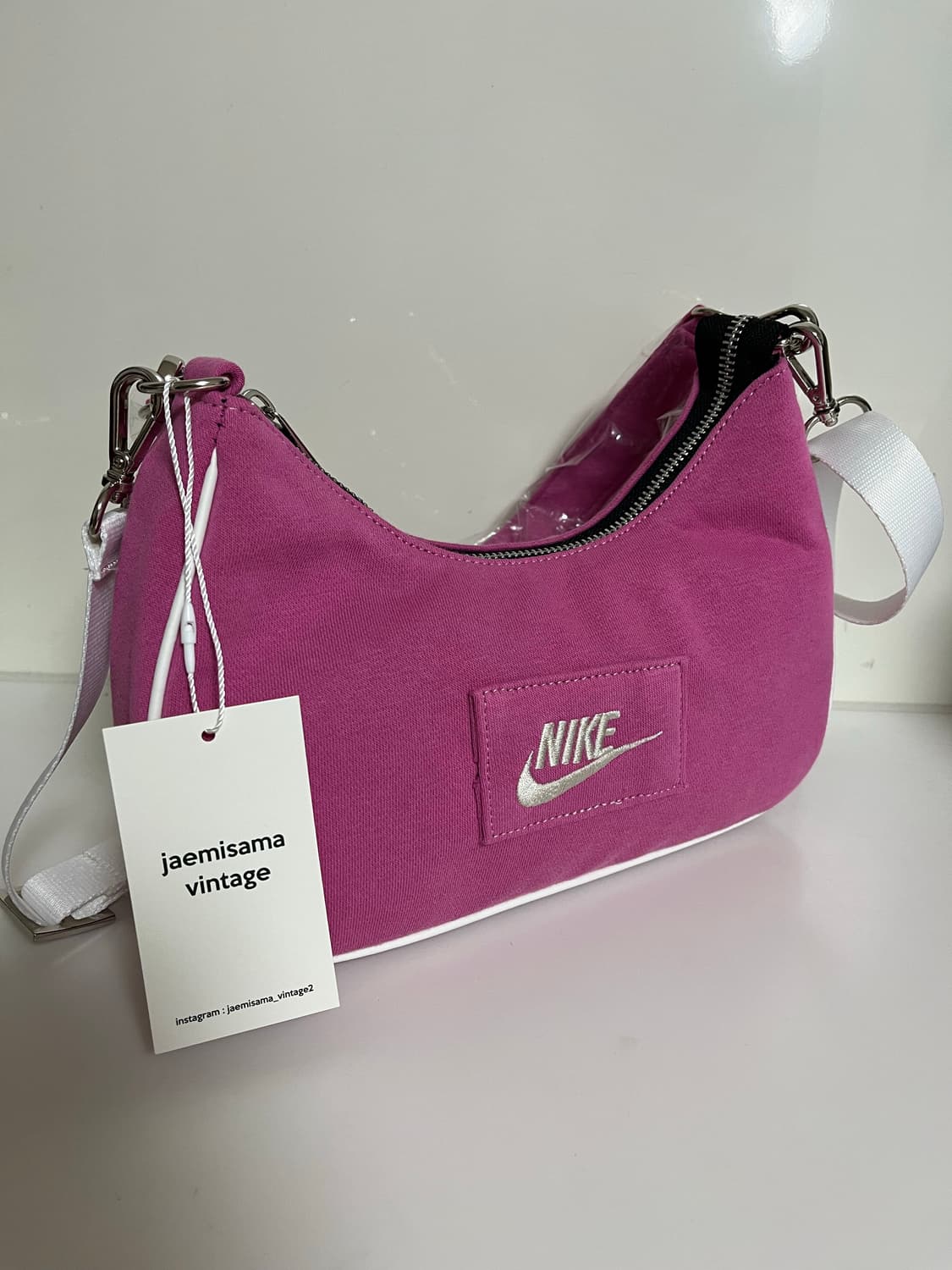 재미삼아빈티지 호보백 / 나이키 업사이클링 빈티지 가방 상품이미지2