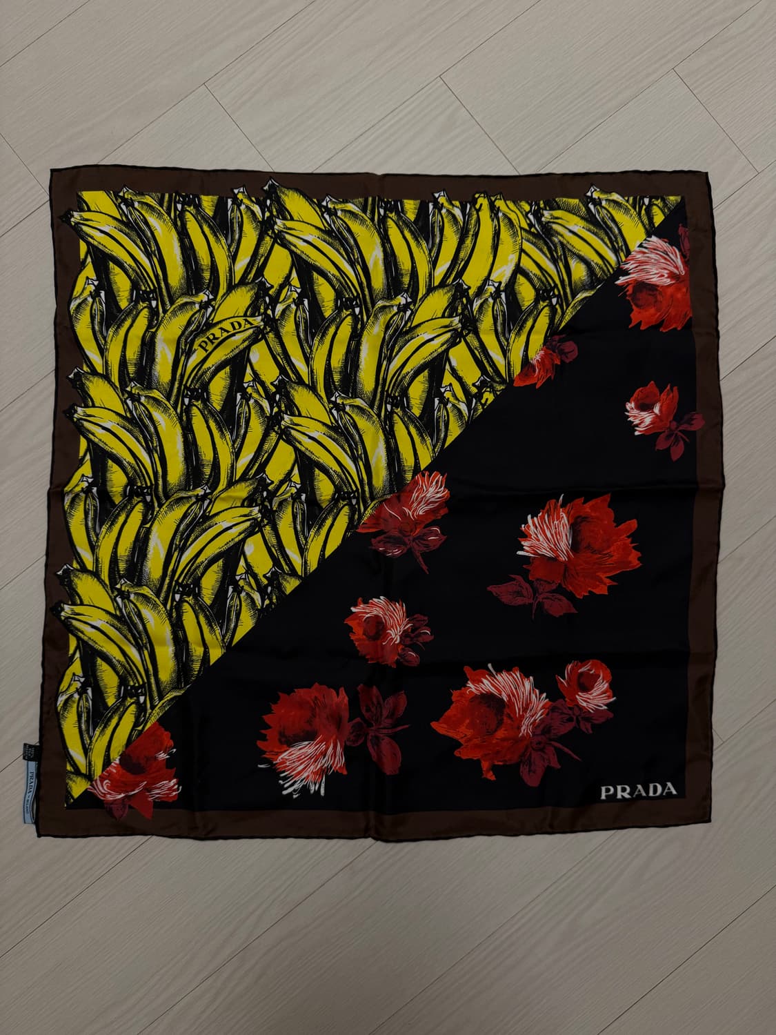 프라다 스카프 상품이미지1