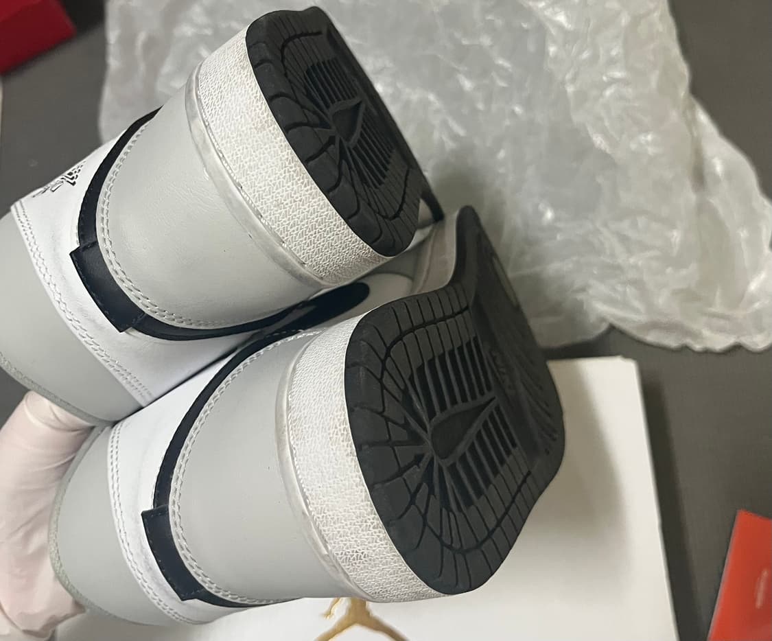 (W) 조던 1 미드 그레이 포그 Jordan 1 Mid Grey Fog 상품이미지5