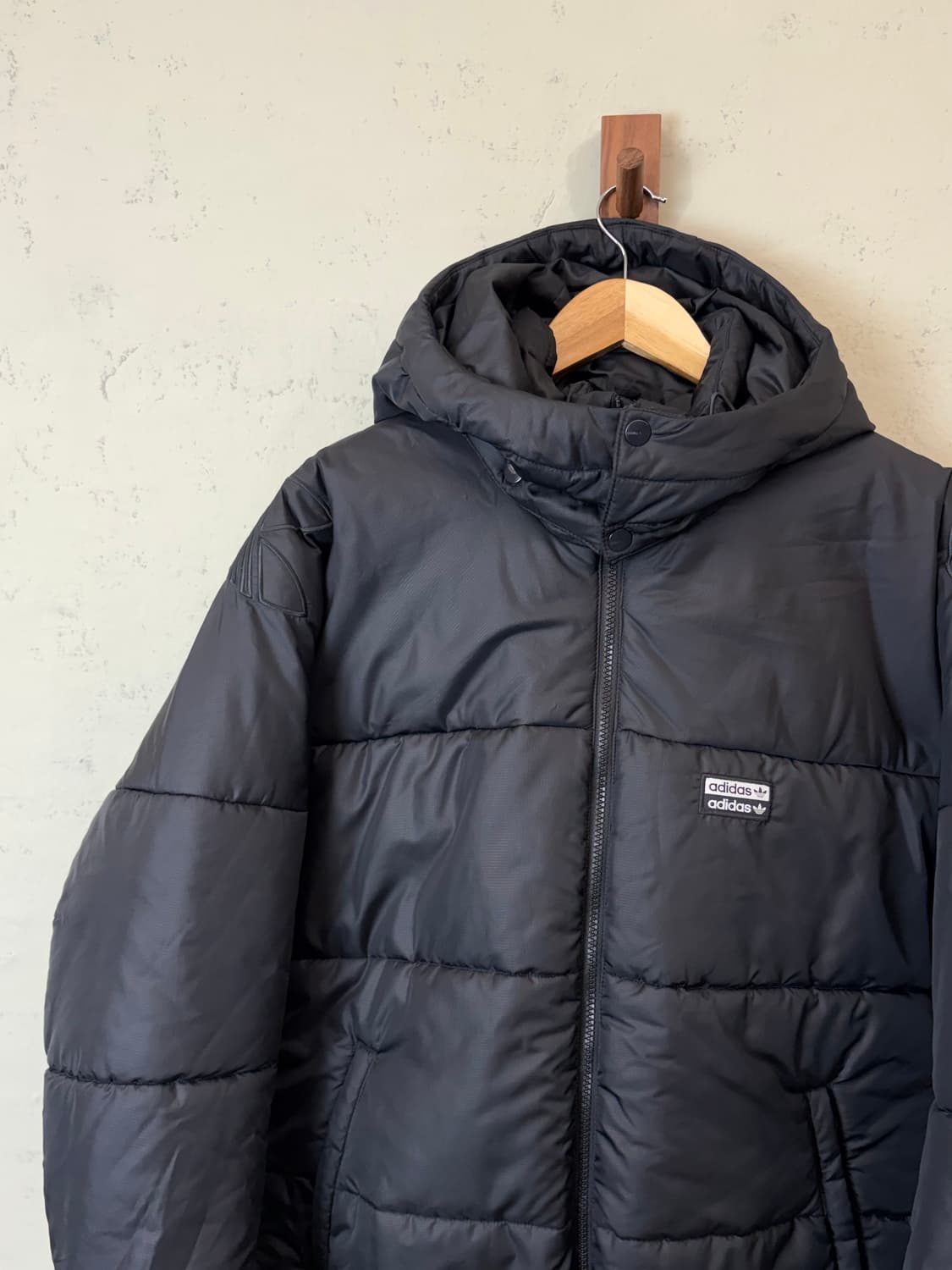 아디다스 후드 패딩 블랙 상품이미지5