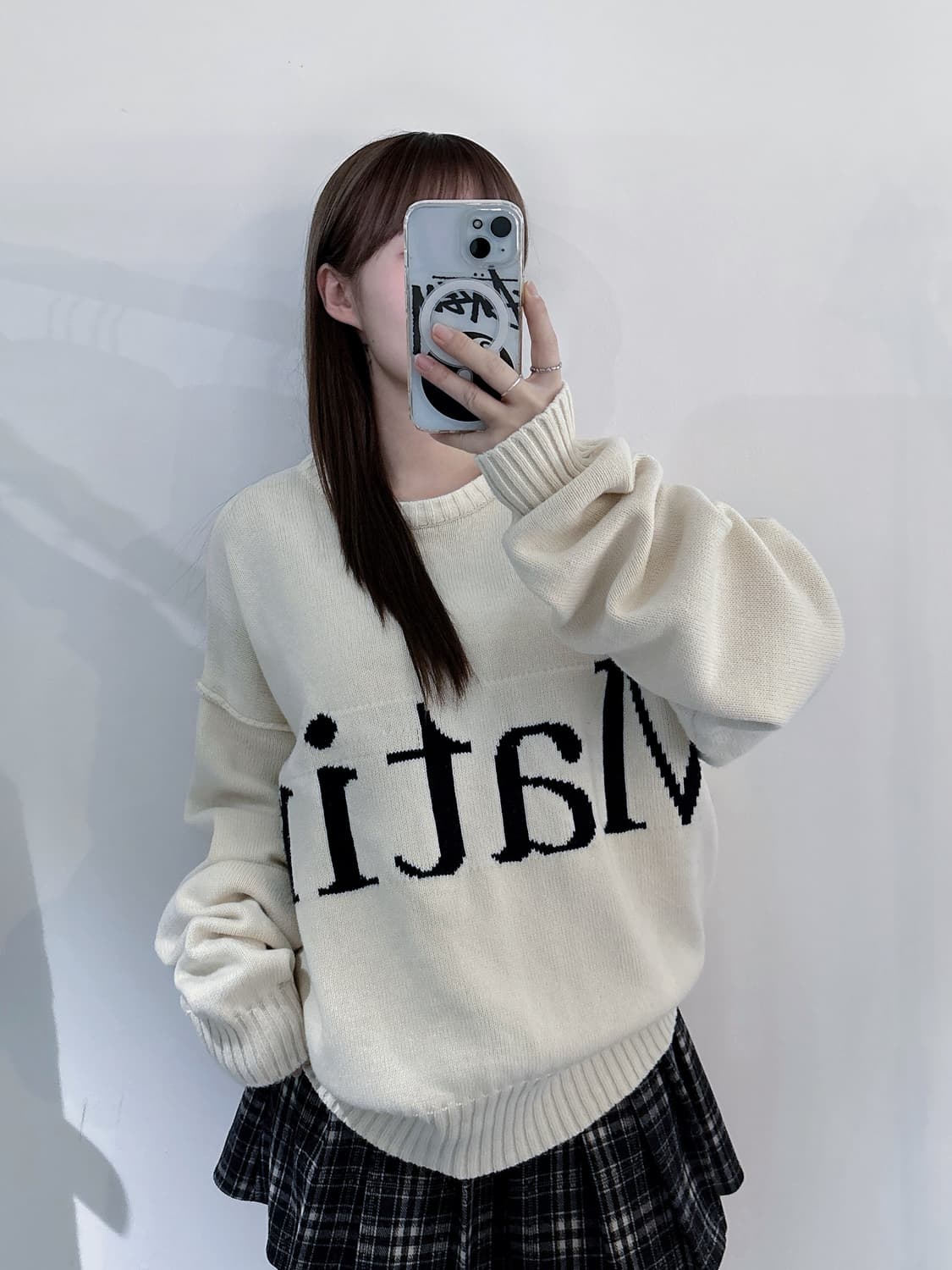 마뗑킴 빅로고 베이지 니트 상품이미지2