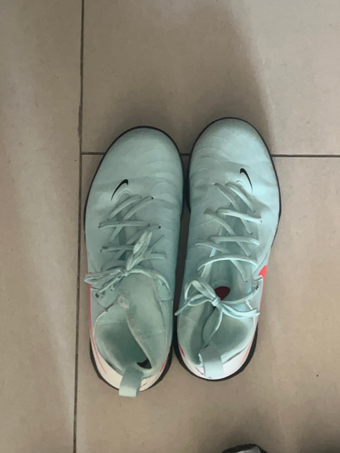 나이키 풋살화  상품이미지1