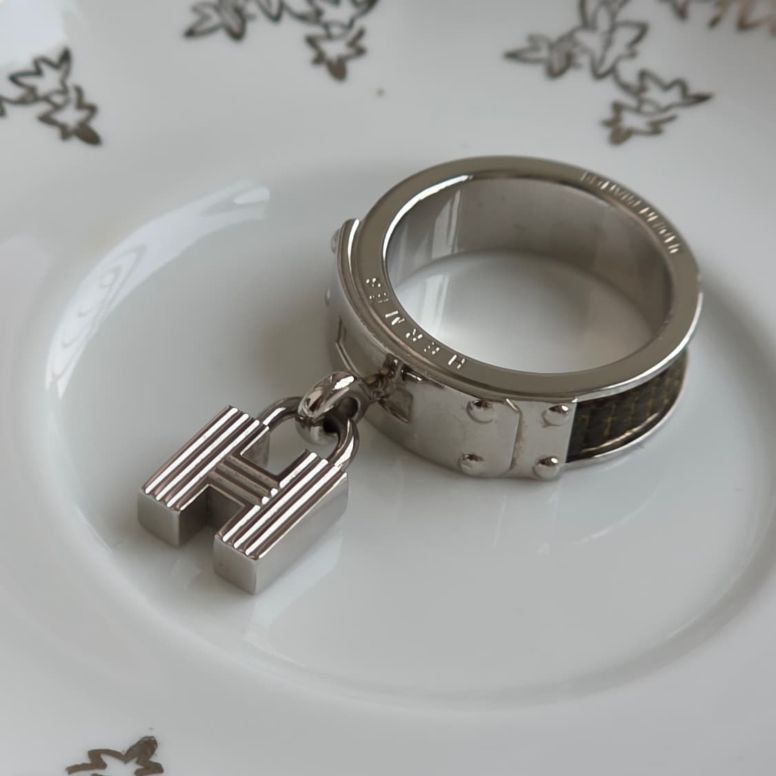 에르메스 은장 켈리 스카프링 리자드 레더 상품이미지6