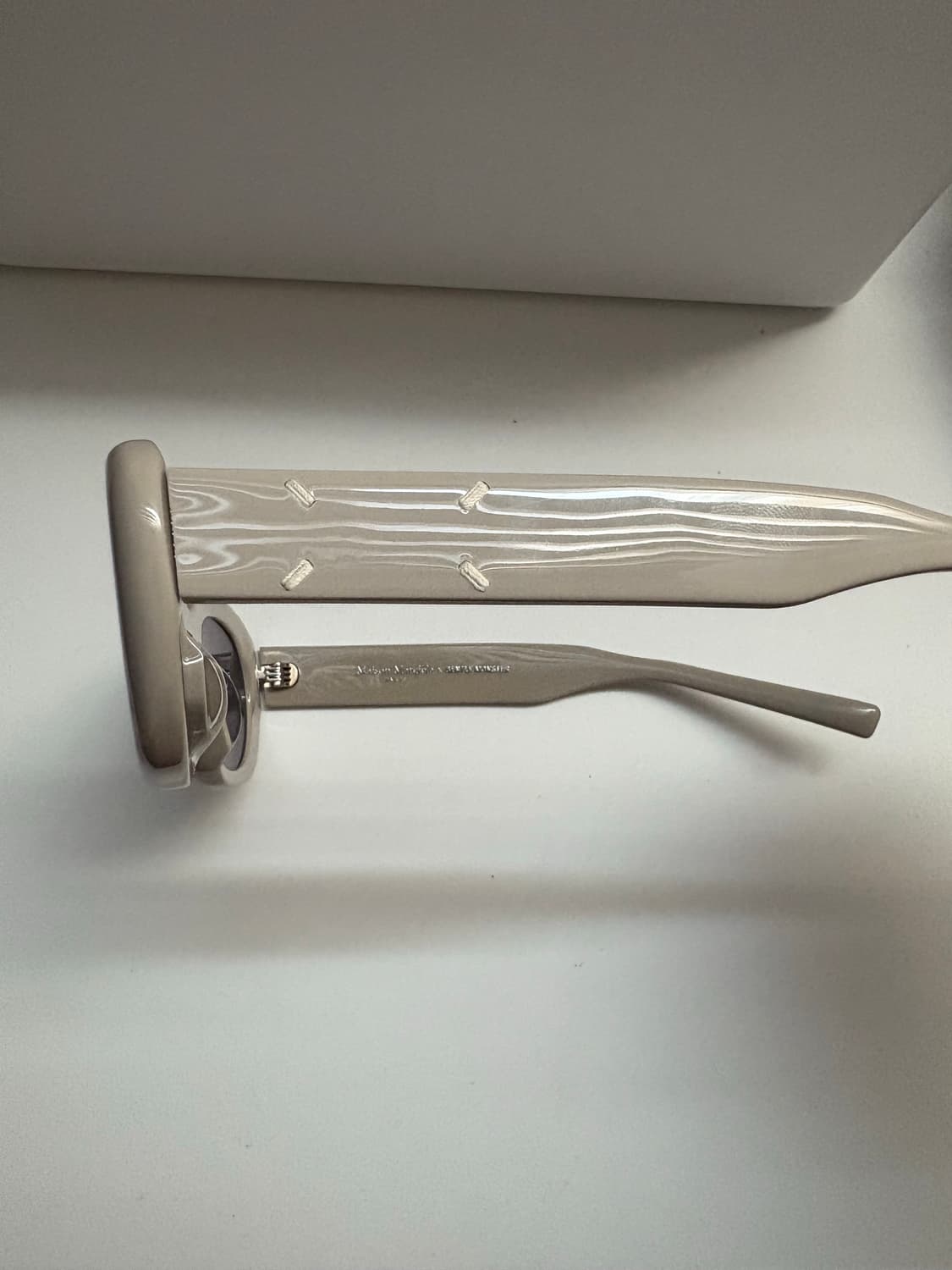 마르지엘라 젠틀몬스터 MM004 상품이미지6