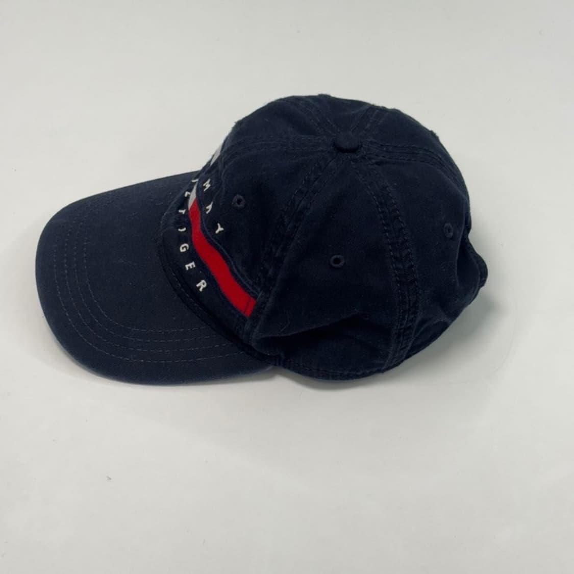 TOMMY HILFIGER 자수 로고 볼캡 네이비 상품이미지2