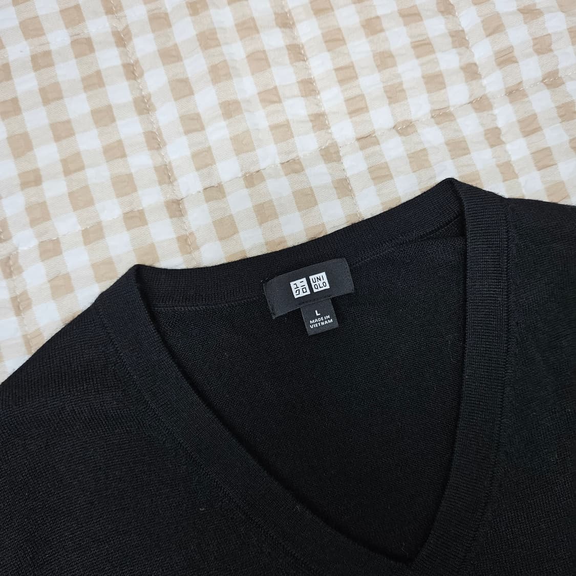 유니클로 울100 브이넥 니트 남자100 상품이미지2