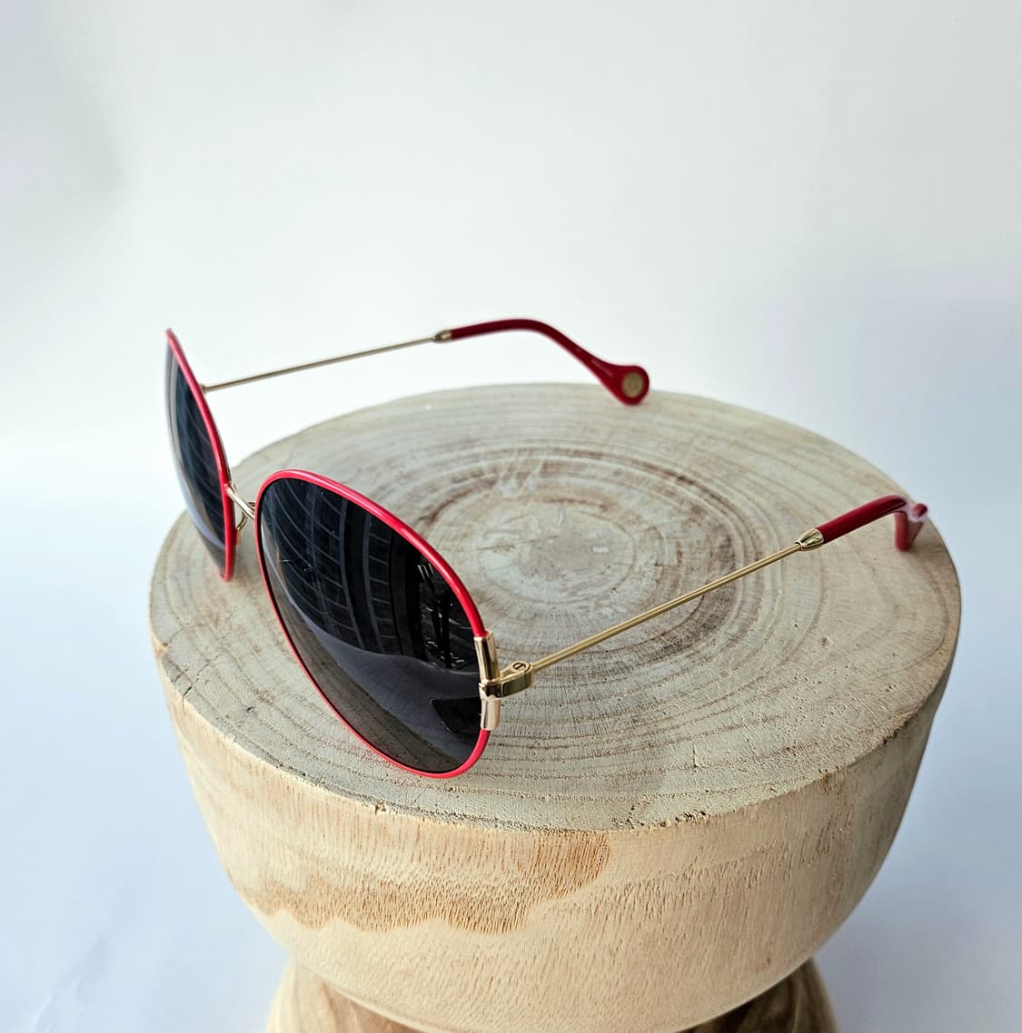 에스카다 레드프레임 선글라스 상품이미지3