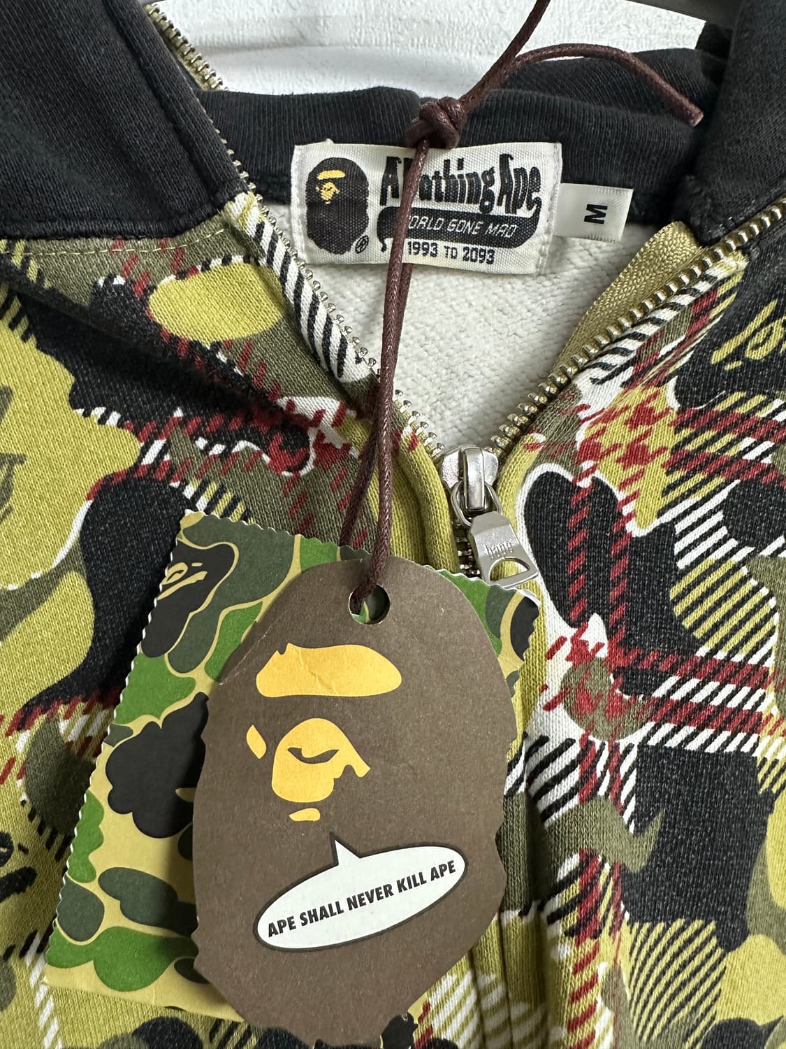 베이프 체크 카모 샤크 후드 집업 상품이미지3